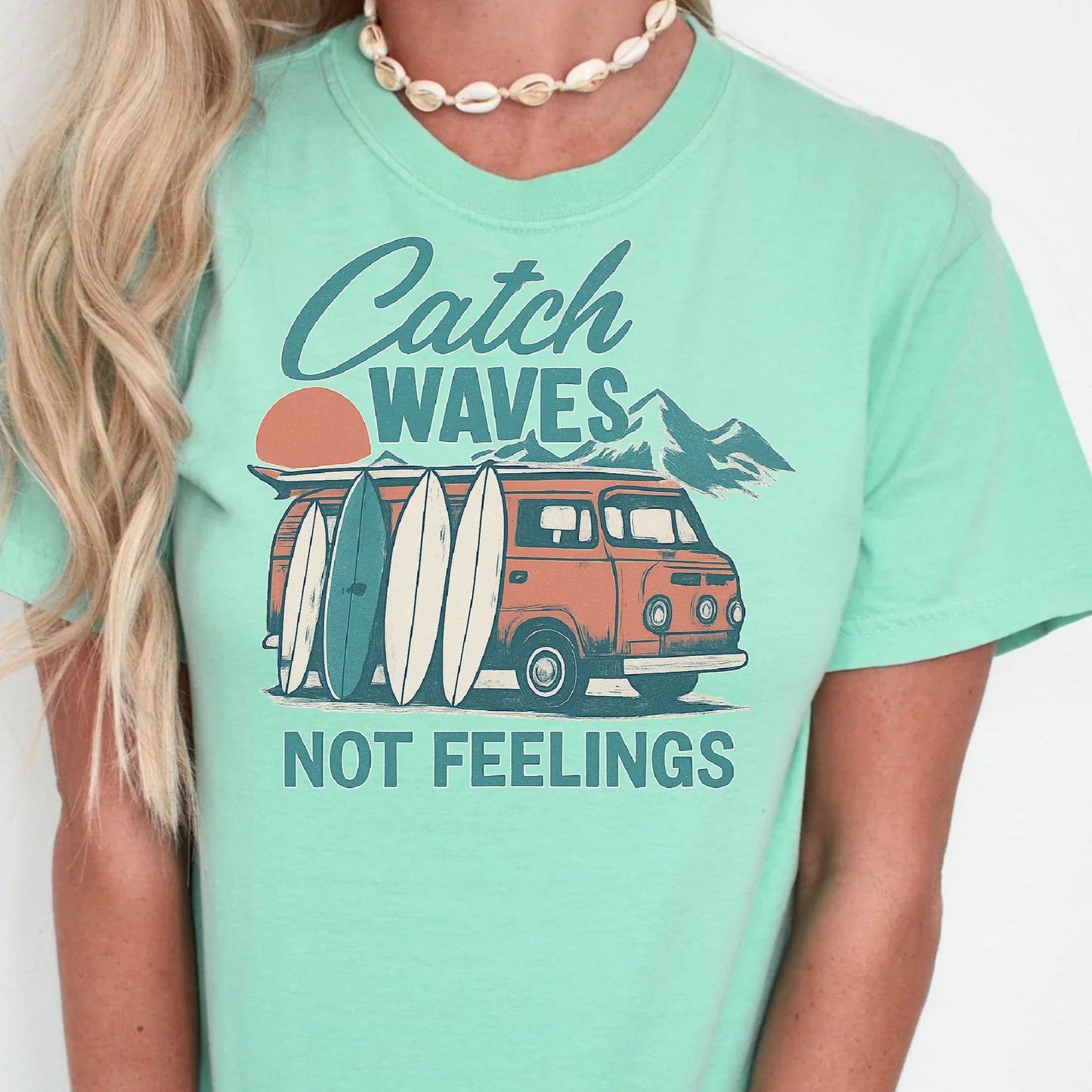 T-Shirt Sweatshirt Crewneck Catch Waves Not Feelings – Retro Surf Van & Board Design