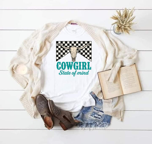 T-Shirt Sweatshirt Crewneck Cowgirl State of Mind – Western Skull with Checkerboard Design