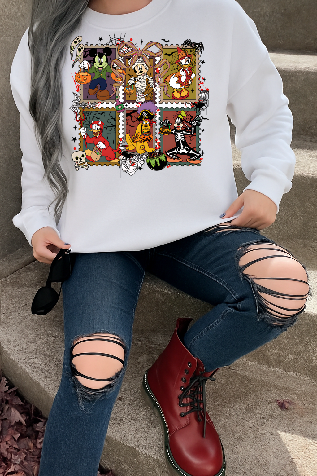 T-Shirt Hoody Crewneck Disnney Halloween Stamps Sweatshirt – & Friends Spooky Design