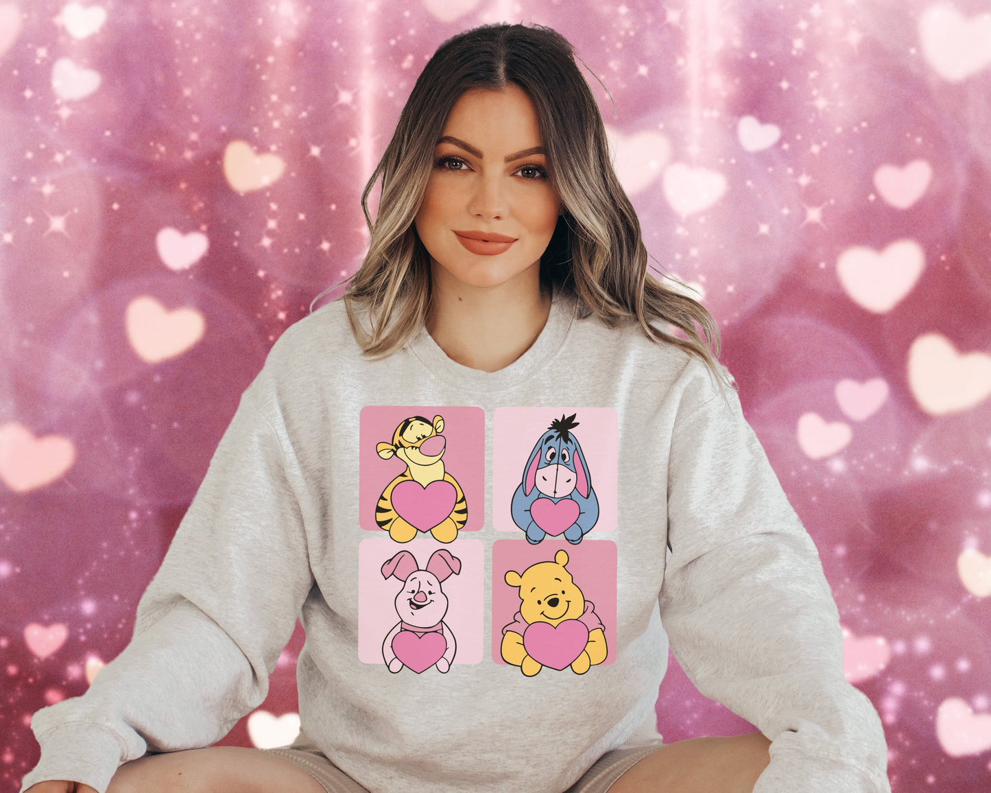 Sweatshirt T-Shirt Crewneck Valentines - Bear & Friends with Hearts