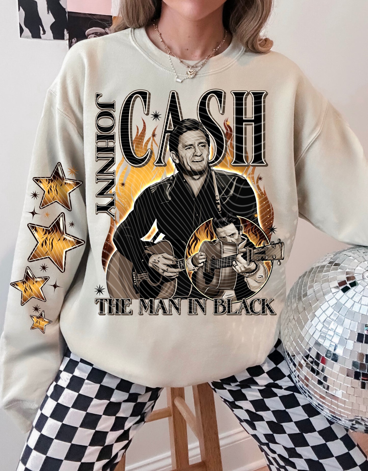 DTF Transfer Western The Man in Black Graphic Sweatshirt – Retro Music Legend Design