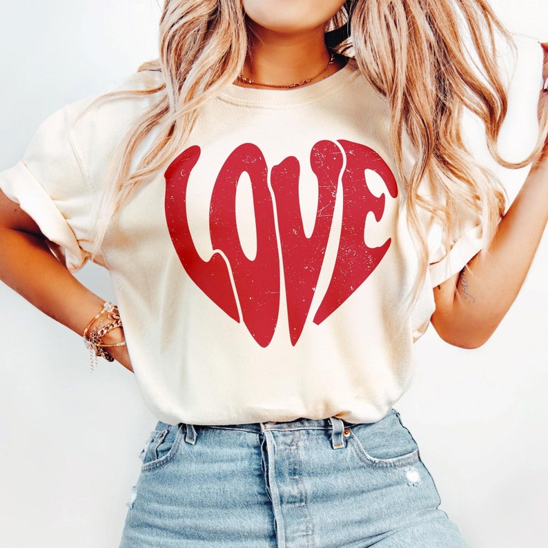 Sweatshirt Hoodie Crewneck T-Shirt Happy Valentines Love Rustic Heart Design