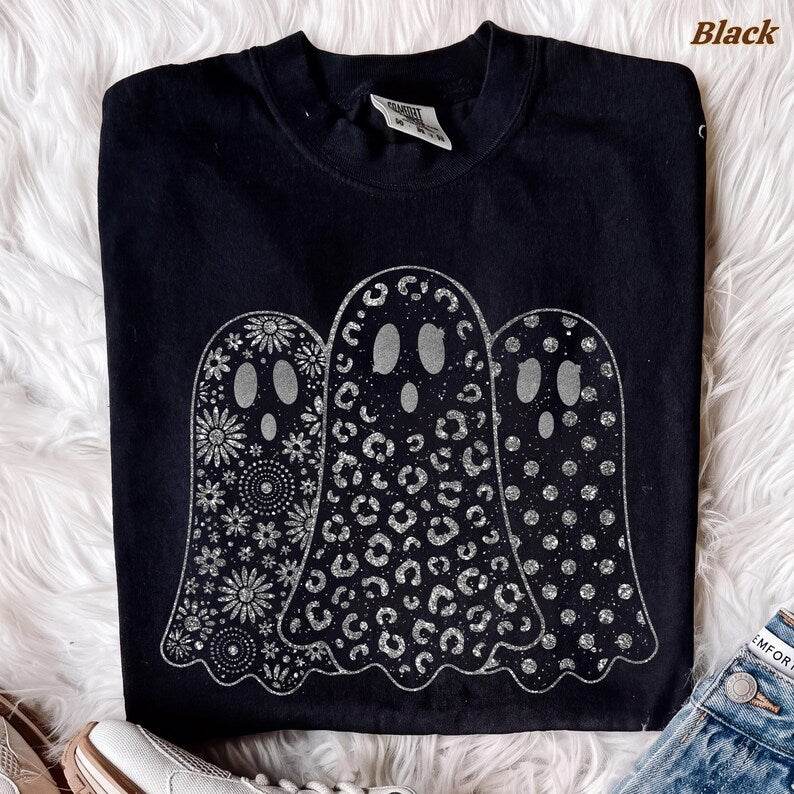 Ghost – Halloween Design – Cute Ghost Shirt garment preview