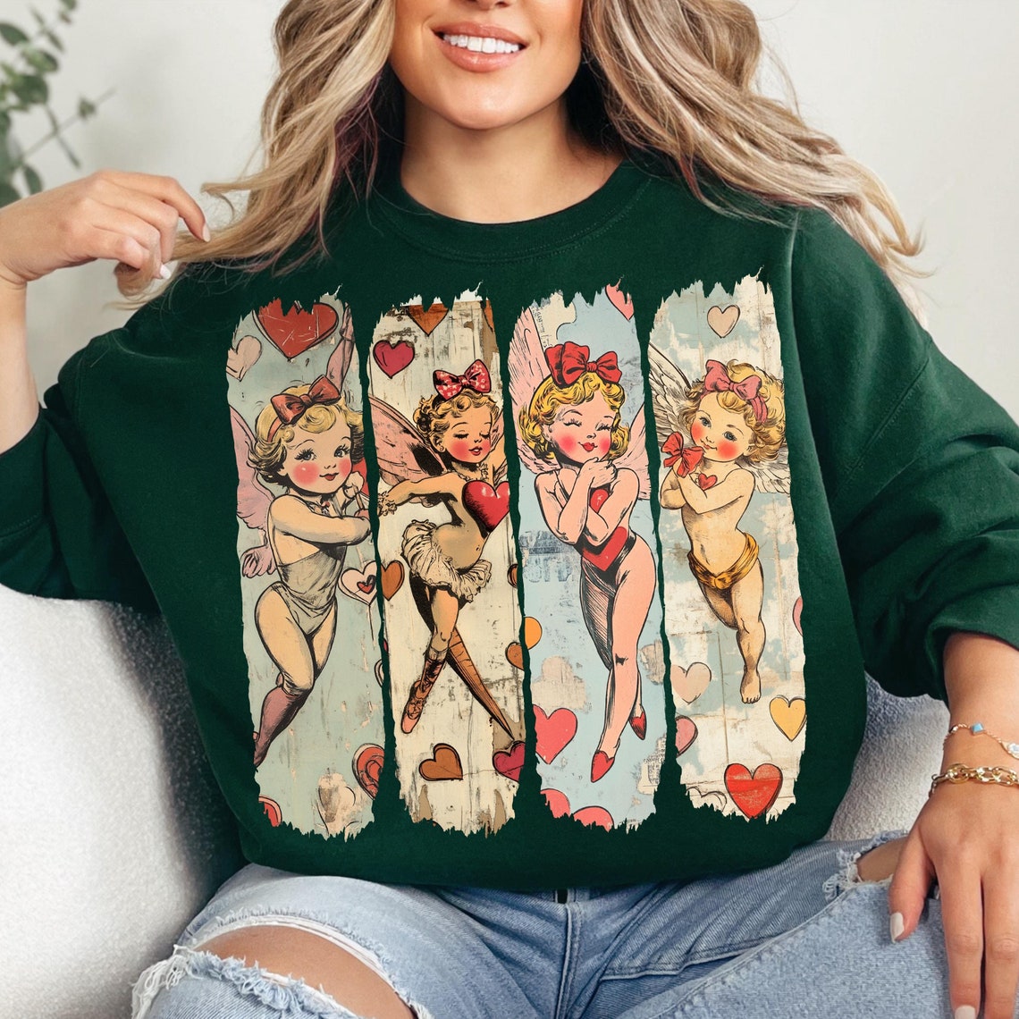Sweatshirt Crew Hoodie Or T-Shirt Happy Valentines Classic Valentine cards Vintage