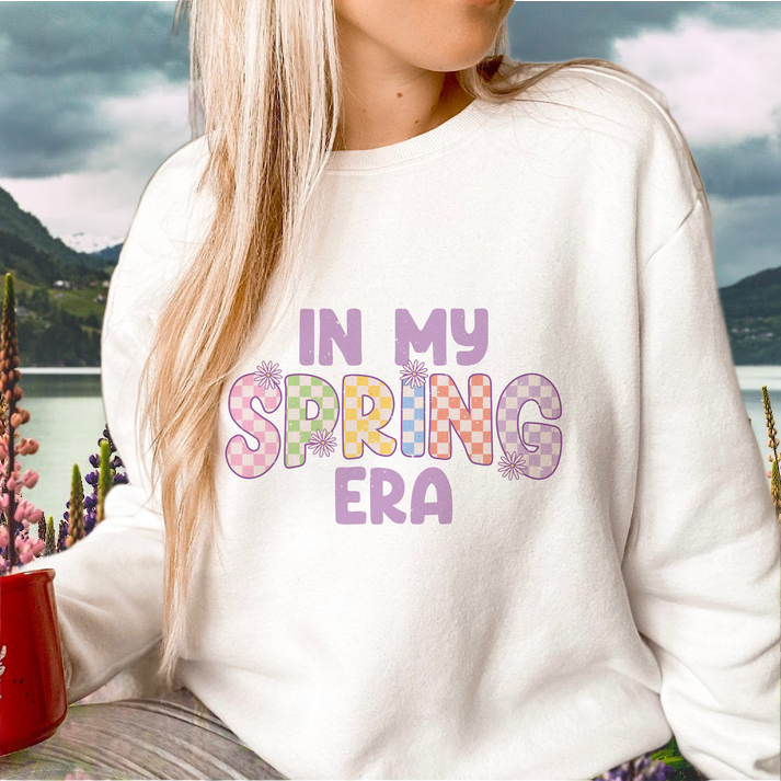 T-Shirt Or Sweatshirt Hoodie Vintage In my Spring Era .