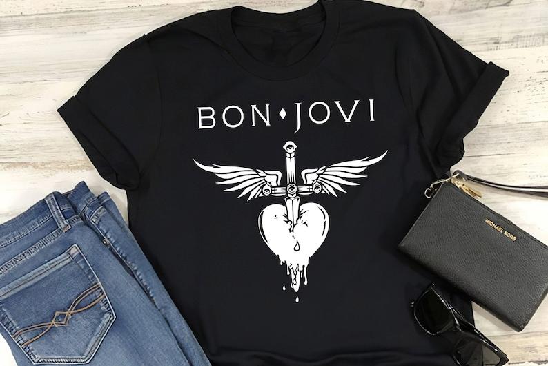 T-Shirt Or Sweatshirt Vintage Bon Jovii .