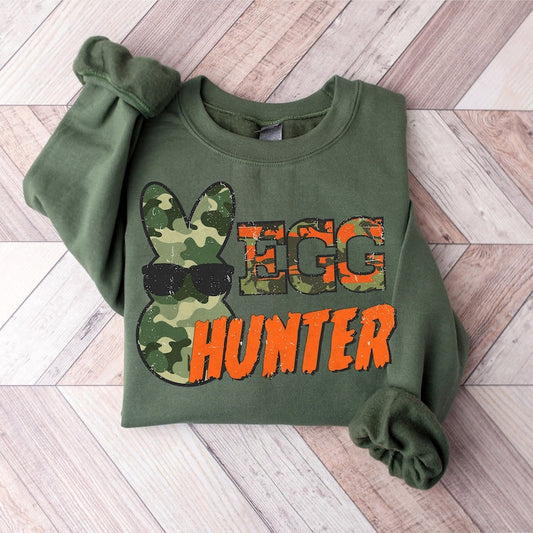 T-Shirt Sweatshirt  Easter Egg Hunter .