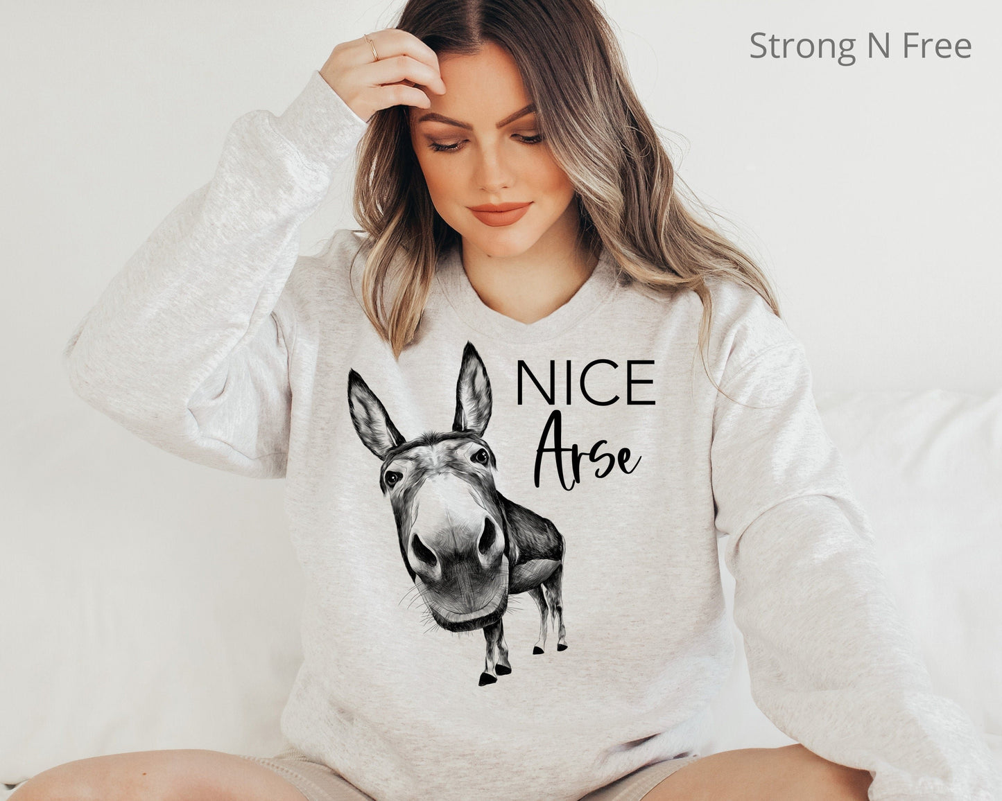 Nice Ass Bathroom Nice Arse Sweatshirt, Funny Bathroom Wall art, Minimalist Wall Art Poster Toilet Clothing Home Decor Gift Hello .
