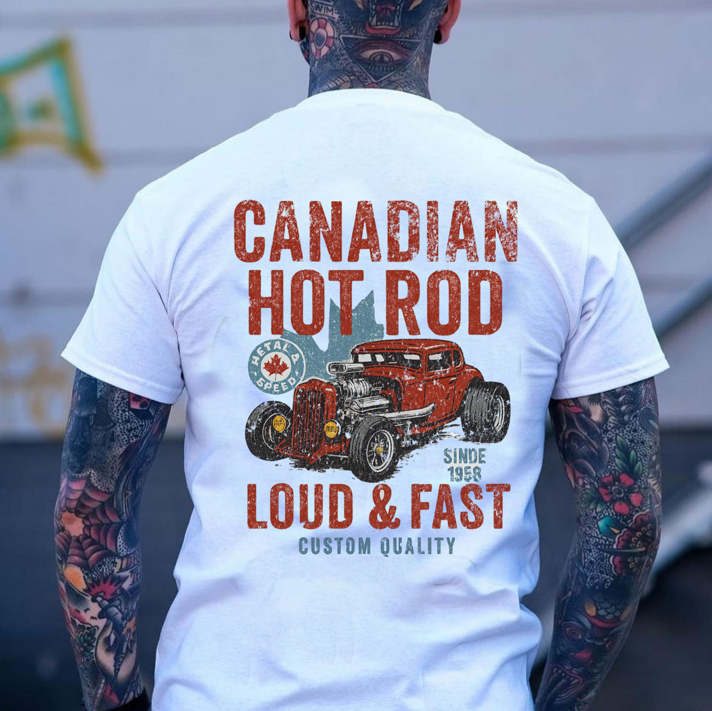 T-Shirt Sweatshirt Crewneck Canadian Hot Rod – Loud & Fast Vintage Car Graphic with Maple Leaf