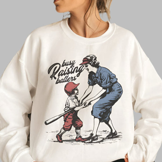 T-Shirt Or Crewneck  Busy Raising Ballers - Vintage Baseball Mom