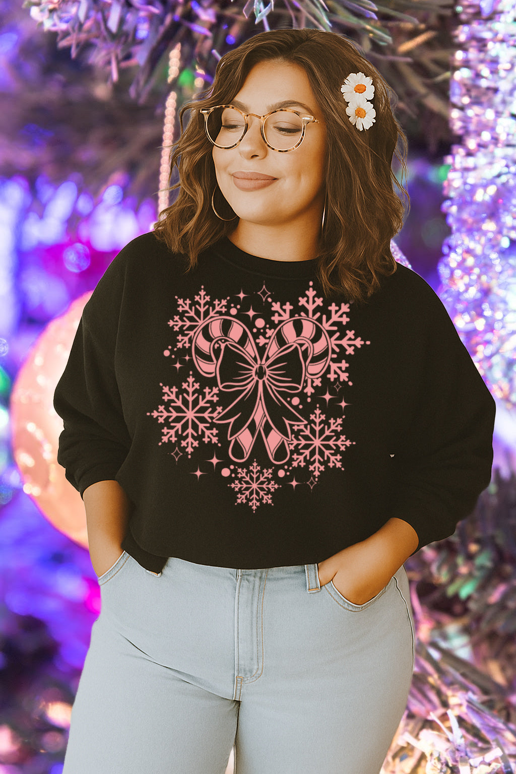 Hoody T-Shirt Crewneck Merry Christmas Tree – Holiday Floral Snowflake Design.