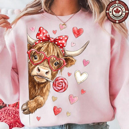 T-Shirt Crewneck Valentines Cow Wearing Heart Glasses Sweet