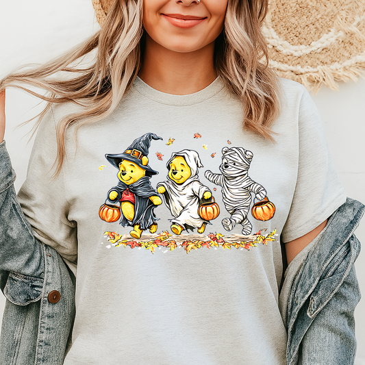 T-Shirt Hoody Crewneck Winnnie the Poohh Halloween Tee – Witch, Ghost & Mummy Trick-or-Treat Design