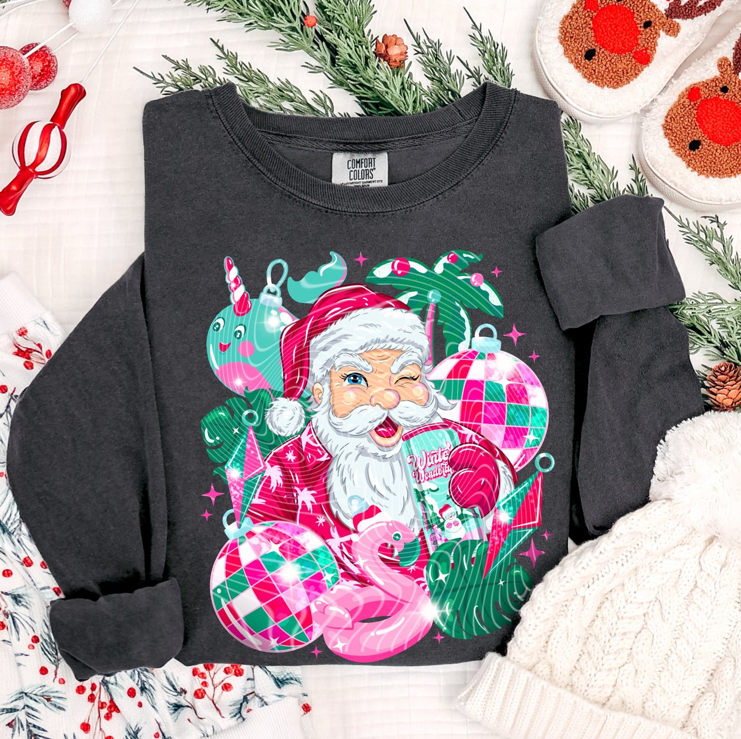 T-Shirt Crewneck Winking Santa Tropical Christmas Print