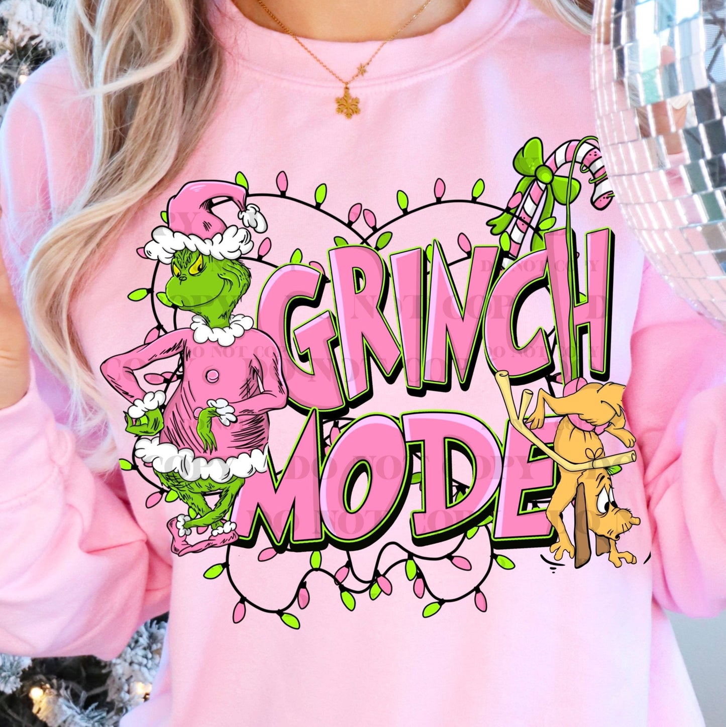 Sweatshirt Hoodie Or T-Shirt  Christmas Grinch Mode In Pink