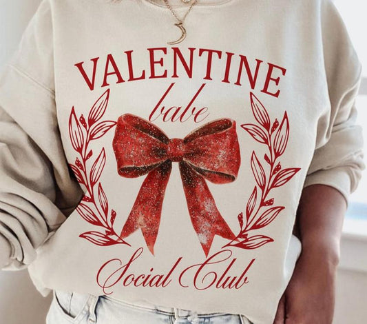 Sweatshirt Hoodie Crewneck T-Shirt  Happy Valentines Social Club ..