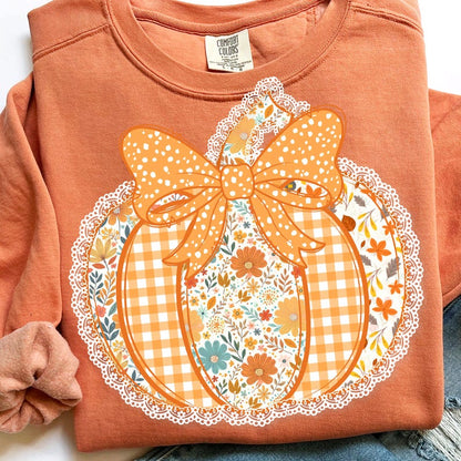 Preppy Floral Fall Pumpkin – Pumpkin Lace – Trendy Fall