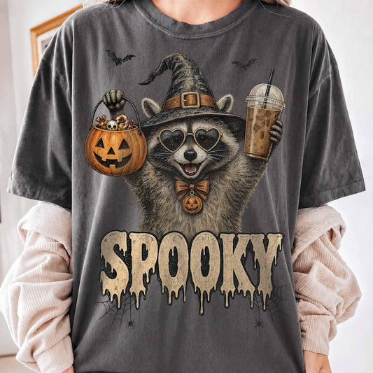 Spooky Raccoon – Funny Halloween Witch Raccoon – Vintage Trick or Treat Coffee Shirt
