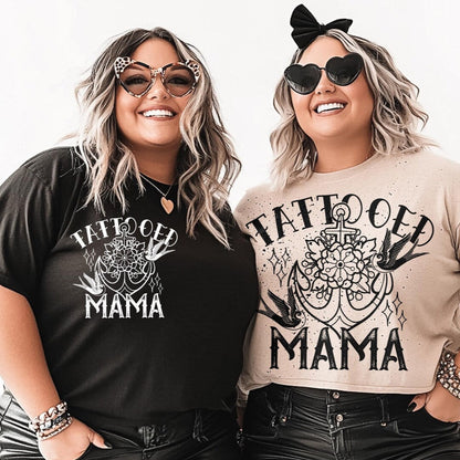 T-Shirt Sweatshirt Crew Tattooed Mama - Bold and Artistic Ink-Inspired Design