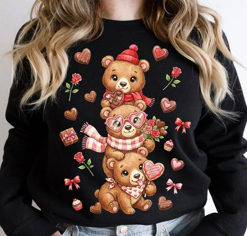 T-Shirt Crewneck Valentines Cute Teddy Bear Stack Hearts & Roses
