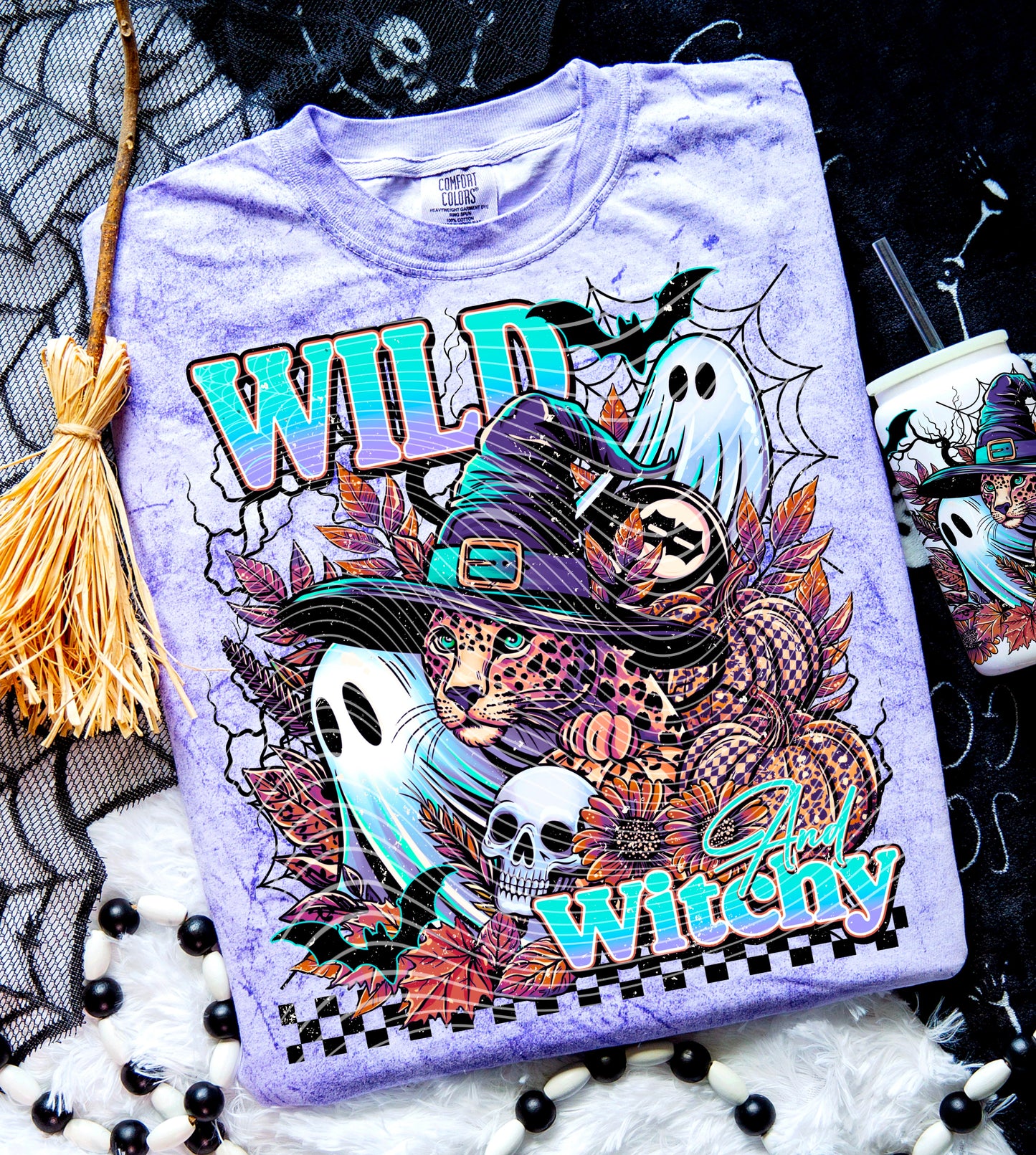 T-Shirt Crewneck Hoody – Wild and Witchy Leopard Halloween Design