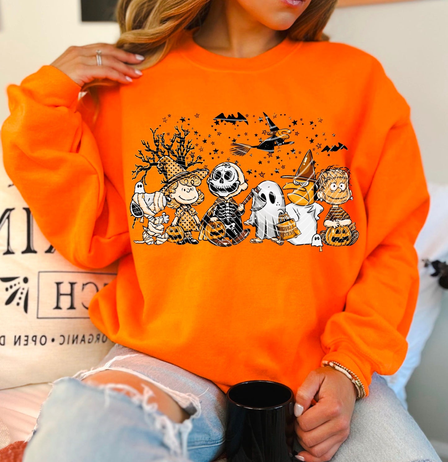 T-Shirt Hoody Halloween Pea-nuts Gang Trick-or-Treat Crew – Charlie B