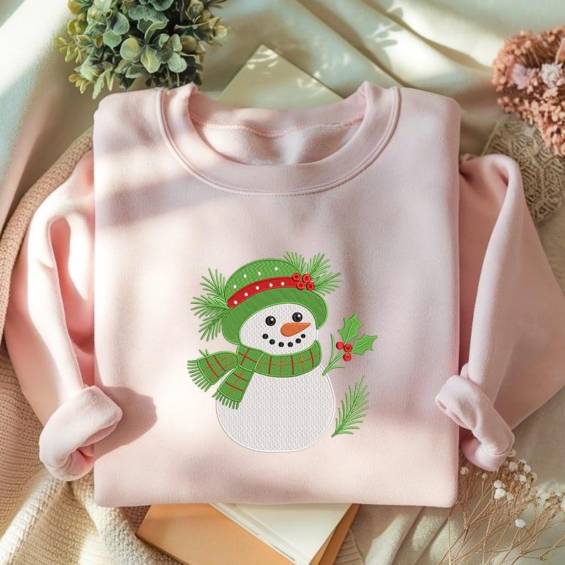 Embroidered Crew Neck – Snowman in Green Scarf & Hat Christmas