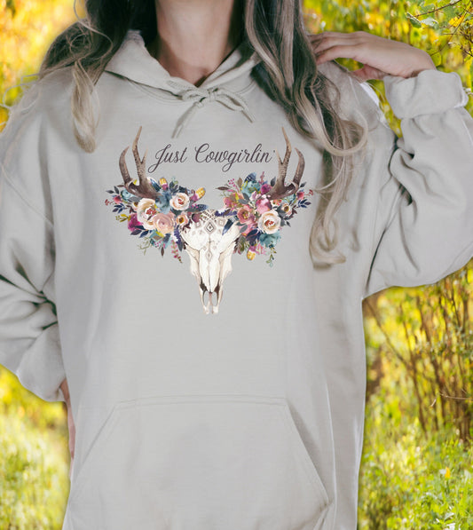 T-Shirt Or Sweatshirt  Country Skull Boho Style .