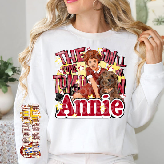 Vintage Annie Sweatshirt with Sleeve Print .