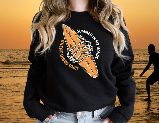 T-Shirt Or Sweatshirt Summer Skulls  Surfing    vintage   - Can Change Bottom .