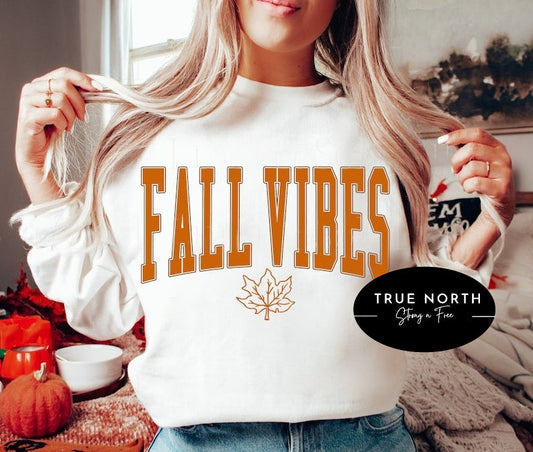 T-Shirt Or Sweatshirt Halloween Fall Vibes Jumbo Print .